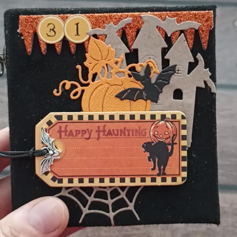 Small Spooky Halloween notebook Witch grimoire junk journal handmade - 笔记本/手帐 - 纸 黑色